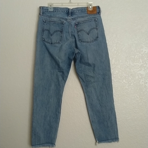 Levi's Wedgie Icon High Rise Fray Hem Straight Leg Ankle Jeans sz 31 - Picture 8 of 9
